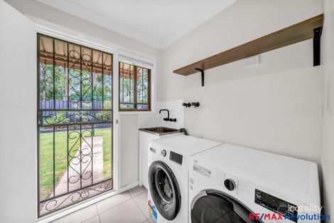 Property photo of 9 Felice Court Daisy Hill QLD 4127