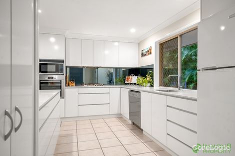 Property photo of 8 Alpinia Court Albany Creek QLD 4035