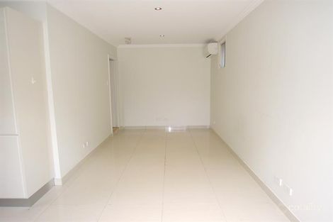 Property photo of 1/711 Henry Lawson Drive East Hills NSW 2213