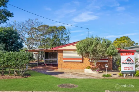 4 Ganzer St, Rockville, QLD 4350