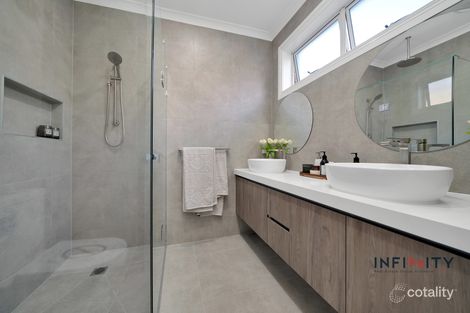 Property photo of 57 Lionsgate Crescent Tarneit VIC 3029