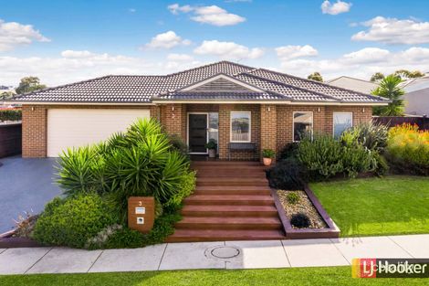 Property photo of 3 Banksia Place Wallan VIC 3756