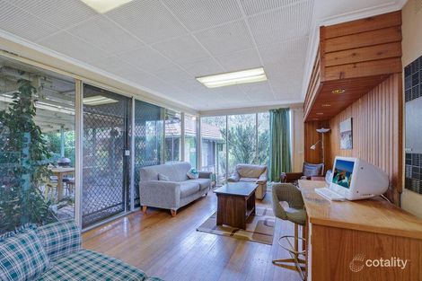 Property photo of 16 Greenhill Road Greensborough VIC 3088