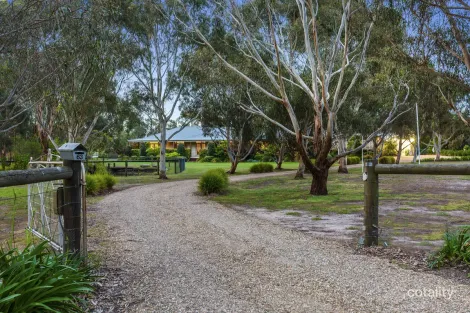 63 Racecourse Rd, Mount Martha, VIC 3934