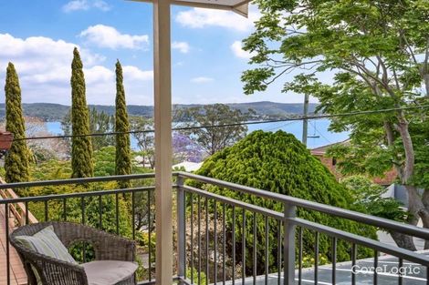 Property photo of 10 Greenslope Drive Green Point NSW 2251