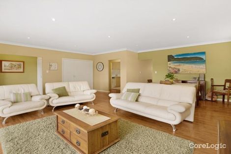Property photo of 10 Greenslope Drive Green Point NSW 2251