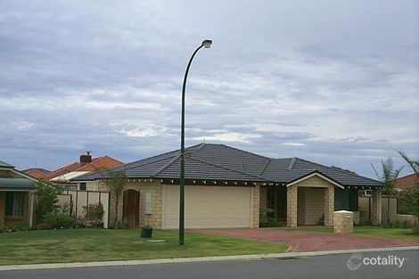 70 Roxburgh Cir, Kinross, WA 6028