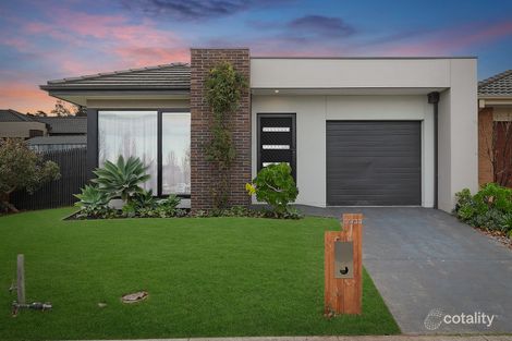 31-33 Wurrook Cct, North Geelong, VIC 3215