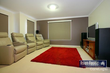 Property photo of 48 Ithaca Way Forest Lake QLD 4078