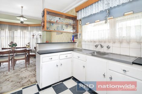 Property photo of 12 Tinworth Avenue Canadian VIC 3350