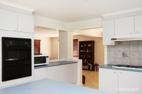 Property photo of 2 Egret Court Werribee VIC 3030