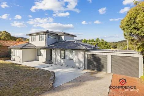 Property photo of 153 Castleton Crescent Gowrie ACT 2904