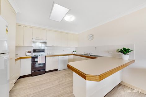 Property photo of 3/2 Shoalhaven Drive Woy Woy NSW 2256