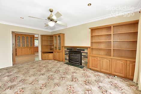 Property photo of 3 Dolphin Court Gladstone Park VIC 3043