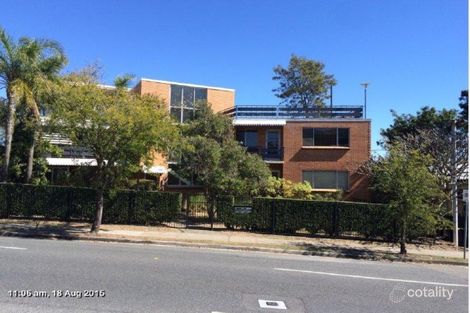 2/30 Windsor Rd, Red Hill, QLD 4059