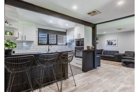 Property photo of 17 Houston Drive Dubbo NSW 2830