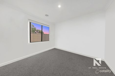 Property photo of 41 Tambo Crescent Taylors Hill VIC 3037