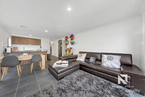 Property photo of 41 Tambo Crescent Taylors Hill VIC 3037