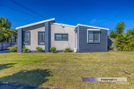 17 Belbrook St, Newborough, VIC 3825