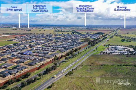 Property photo of 5 Peat Avenue Thornhill Park VIC 3335
