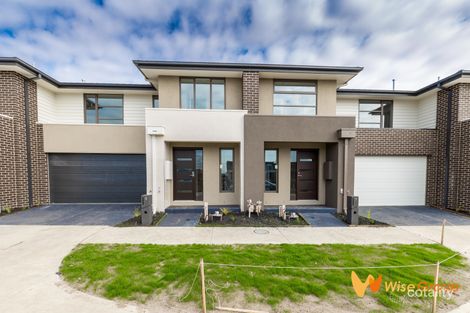 Property photo of 5 Birchmore Place Clyde North VIC 3978
