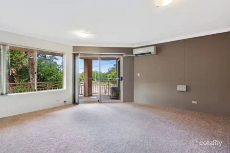 4/35 Central Coast Hwy, West Gosford, NSW 2250