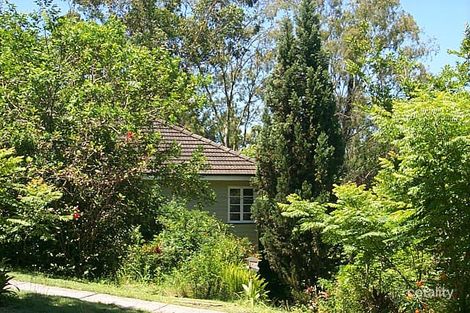 11 Burbong St, Chapel Hill, QLD 4069