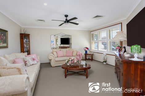 Property photo of 15 Winnifred Road McGraths Hill NSW 2756