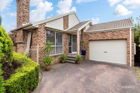 Property photo of 25 Rivergum Place Keysborough VIC 3173