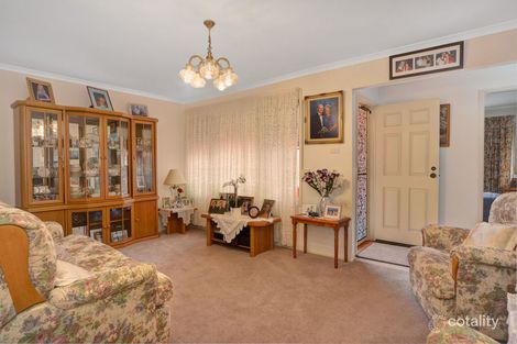 Property photo of 8 Dynet Close Bomaderry NSW 2541