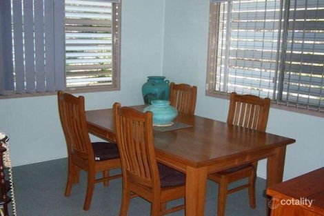 12 Yeates Ave, Blackwater, QLD 4717