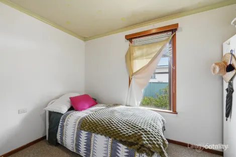 Property photo of 15 McBean Avenue Armidale NSW 2350