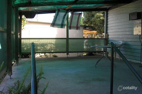 Property photo of 12 Olive Street Mornington VIC 3931