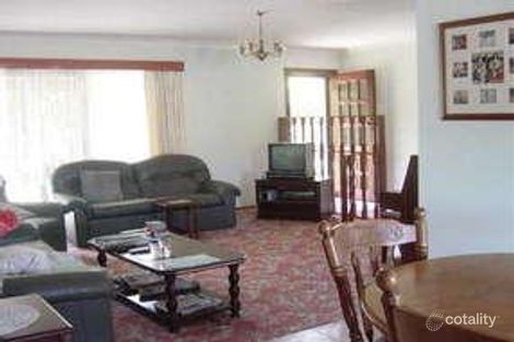 Property photo of 3 Hunter Close Rankin Park NSW 2287