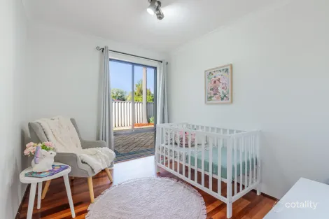 Property photo of 16 Timberlane Loop Cooloongup WA 6168