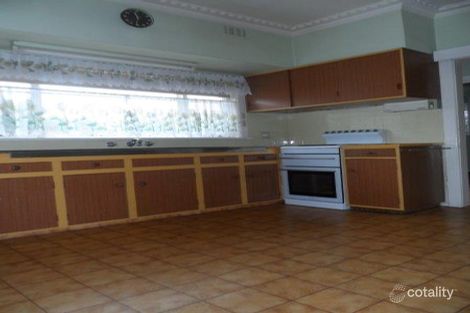 Property photo of 41 Bournian Avenue Strathmore VIC 3041