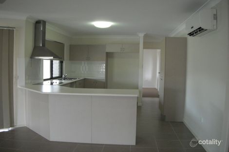 Property photo of 42 Ellsworth Drive Mount Louisa QLD 4814