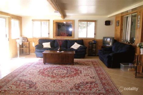 Property photo of 4 Clarendon Crescent Basin View NSW 2540