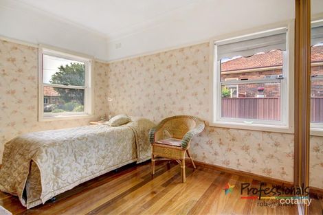 Property photo of 1 Nicoll Street Roselands NSW 2196