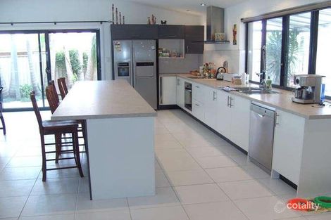Property photo of 8 Muresk Court Mermaid Waters QLD 4218