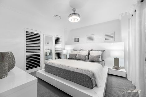 Property photo of 112 The Peninsula Helensvale QLD 4212