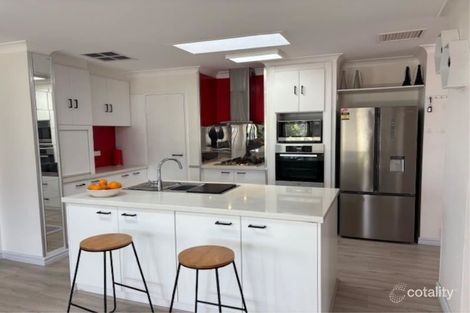 28 More Cres, Bull Creek, WA 6149