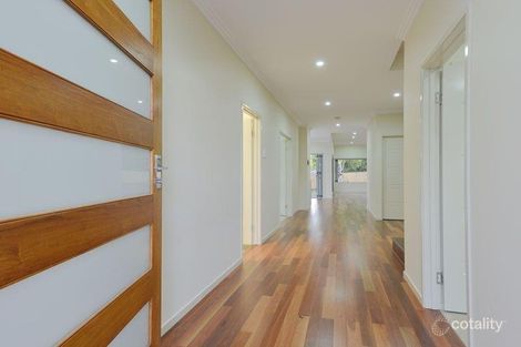 Property photo of 33 Pelham Street Coorparoo QLD 4151