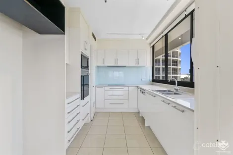 Property photo of 14 Macarthur Parade Main Beach QLD 4217