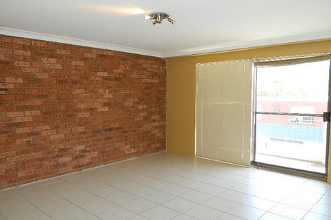 9/118 Wattle Ave, Carramar, NSW 2163