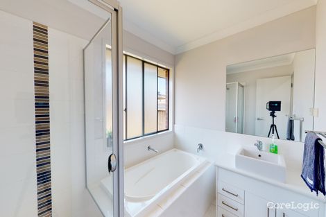 Property photo of 24 Evergreen Way Gillieston Heights NSW 2321