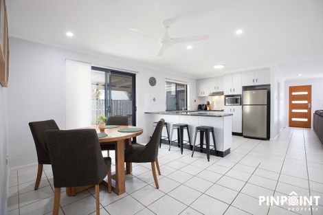 Property photo of 6 Collins Court Eimeo QLD 4740