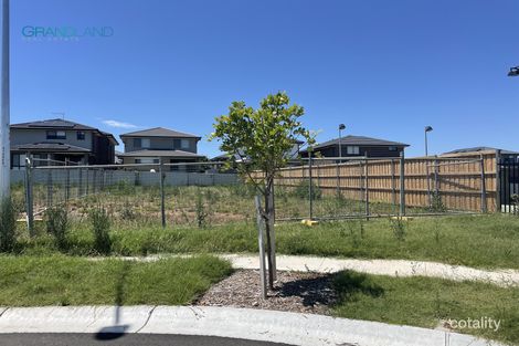 Property photo of 13 Summit Place Leppington NSW 2179