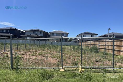 Property photo of 13 Summit Place Leppington NSW 2179