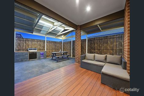 Property photo of 51 Hamish Drive Tarneit VIC 3029